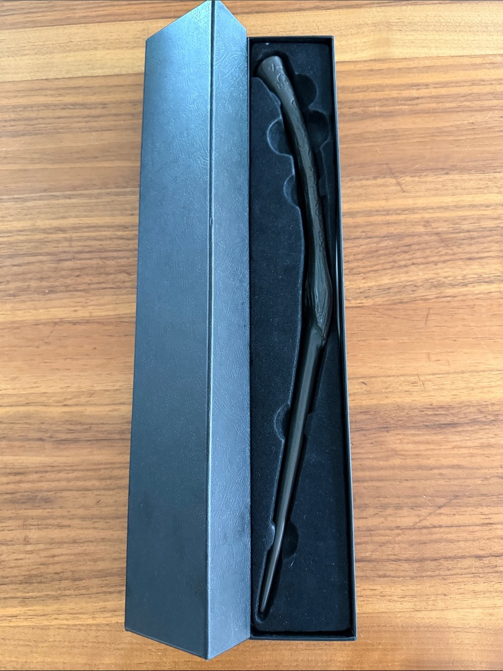 NIB Universal Studios Wizarding World Of Harry Potter Bellatrix Lestrange Wand